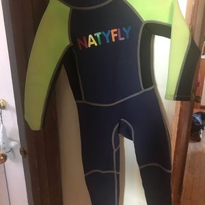 Wet suit
